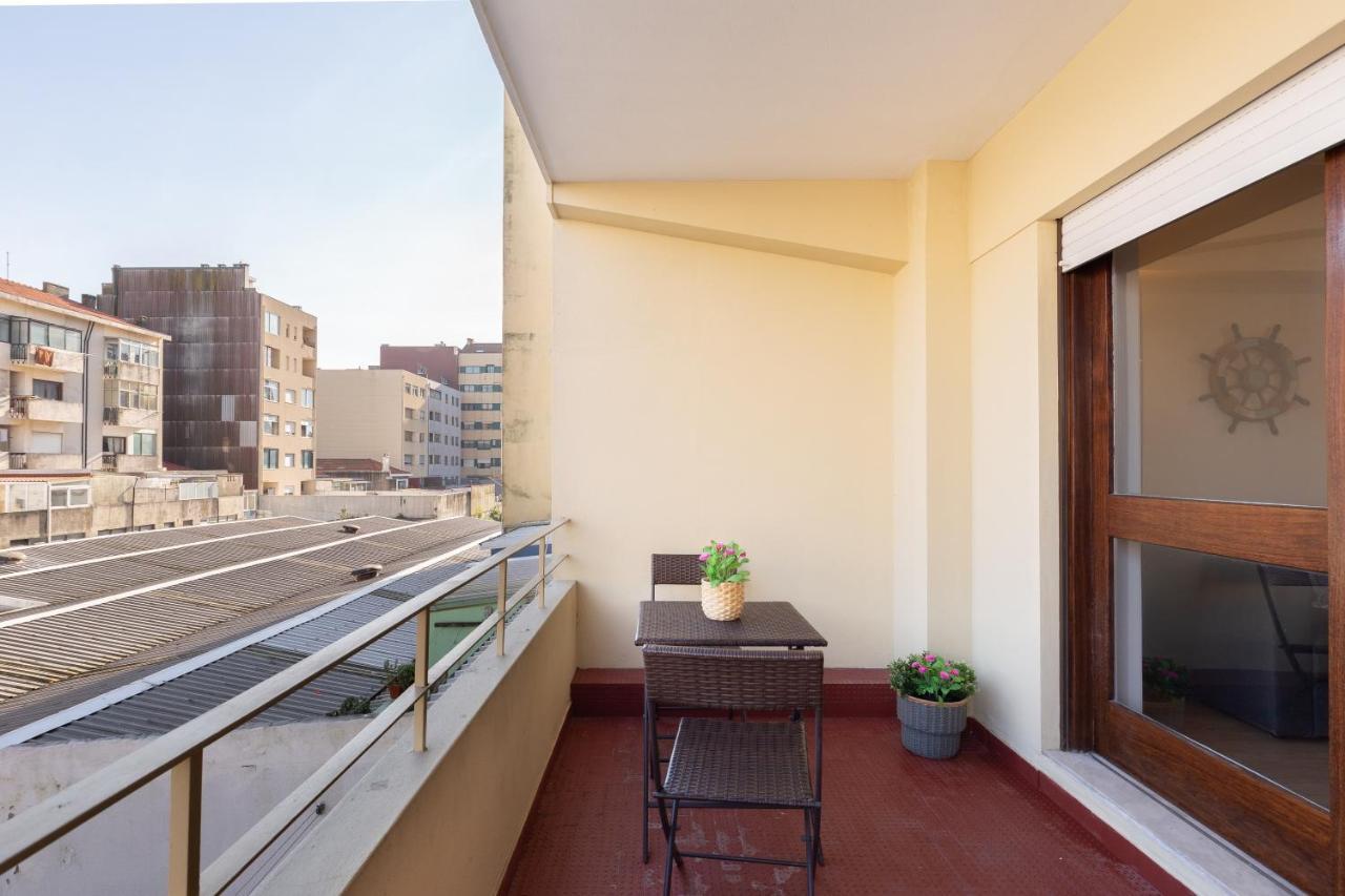 Host Wise - Trendy Bright Flats With Jacuzzi - 5 Min Beach Matosinhos  Ngoại thất bức ảnh