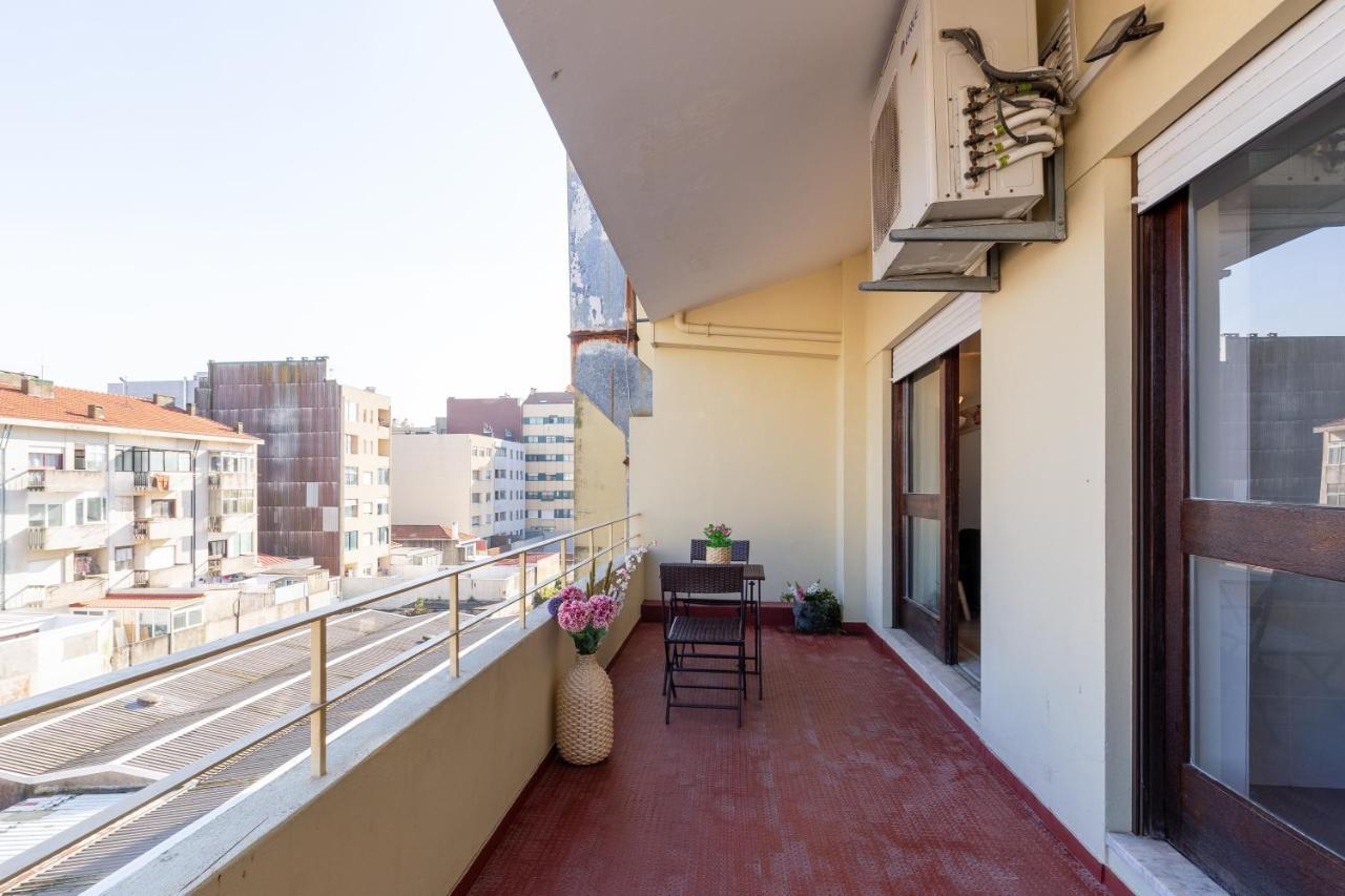 Host Wise - Trendy Bright Flats With Jacuzzi - 5 Min Beach Matosinhos  Ngoại thất bức ảnh
